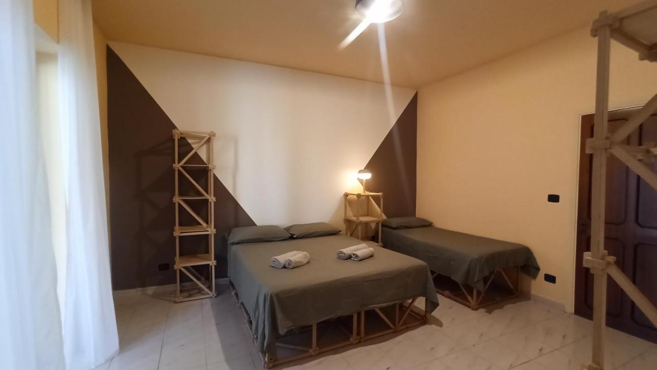 Casa Base Hotell Bari Eksteriør bilde