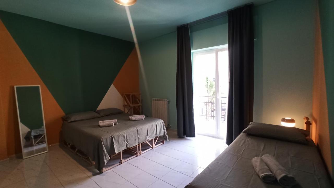 Casa Base Hotell Bari Eksteriør bilde
