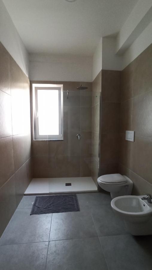 Casa Base Hotell Bari Eksteriør bilde