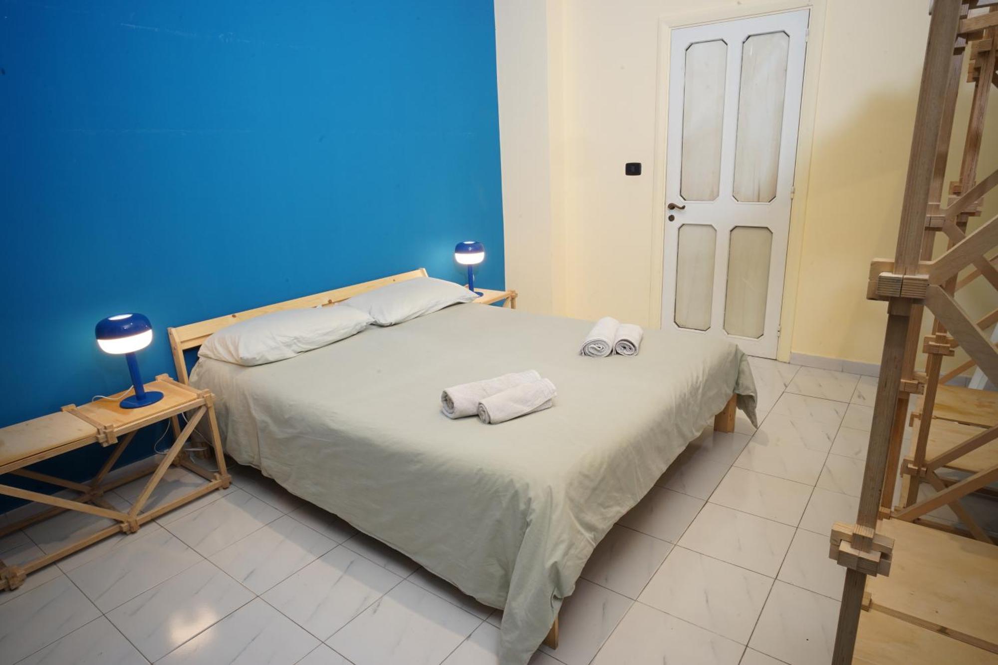 Casa Base Hotell Bari Eksteriør bilde