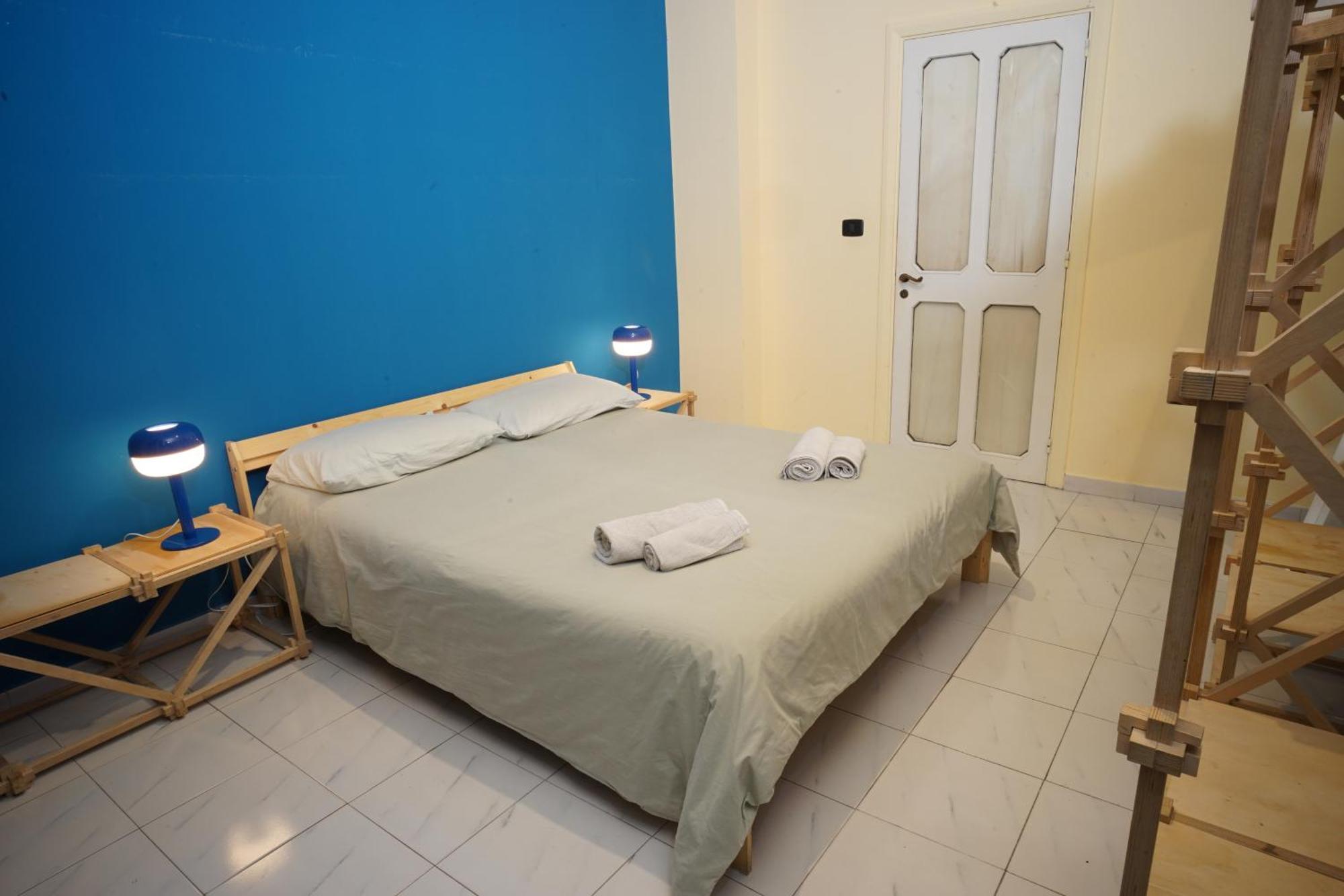 Casa Base Hotell Bari Eksteriør bilde